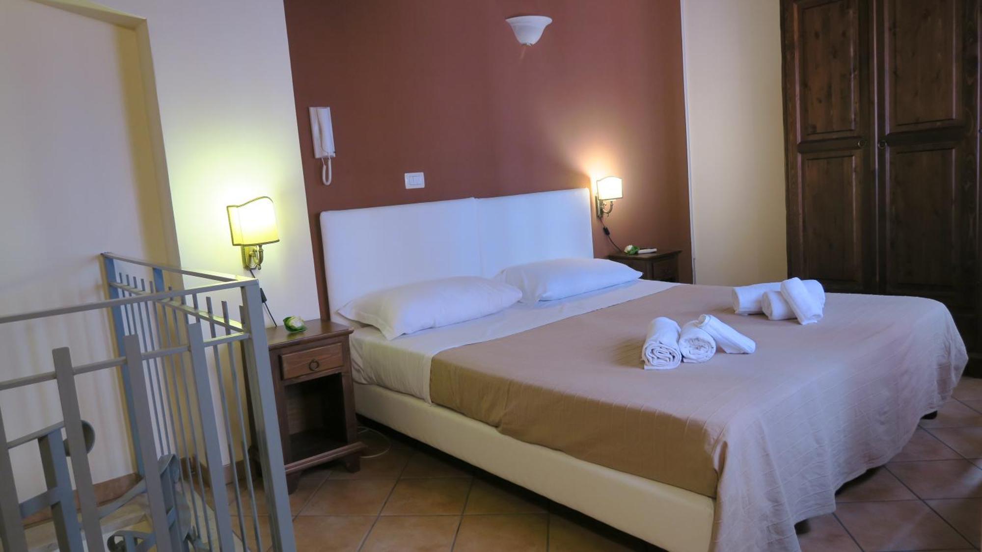 Cortile Dei Sogni Apartment Катания Стая снимка
